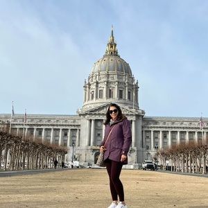 Meet your Posher, Norma